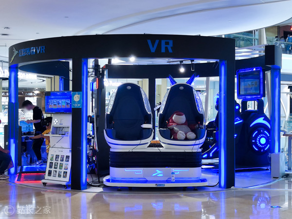 VR VR设备 (图片版权所属:本站) VR VR设备