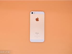 曝苹果iPhone 15全系将搭载“灵动岛”挖孔屏幕