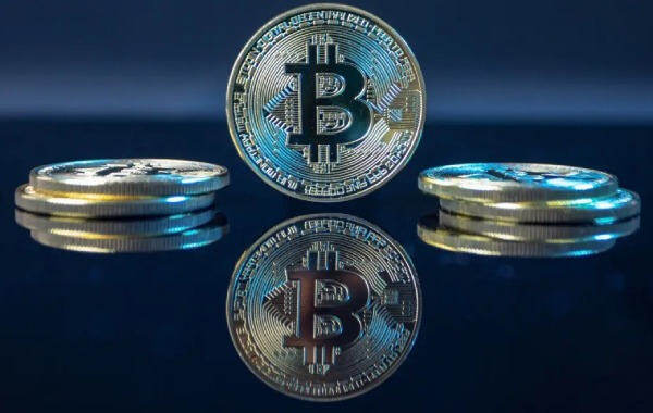 虚拟货币哪个平台靠谱_mcex是正规平台吗-第1张图片-binance下载